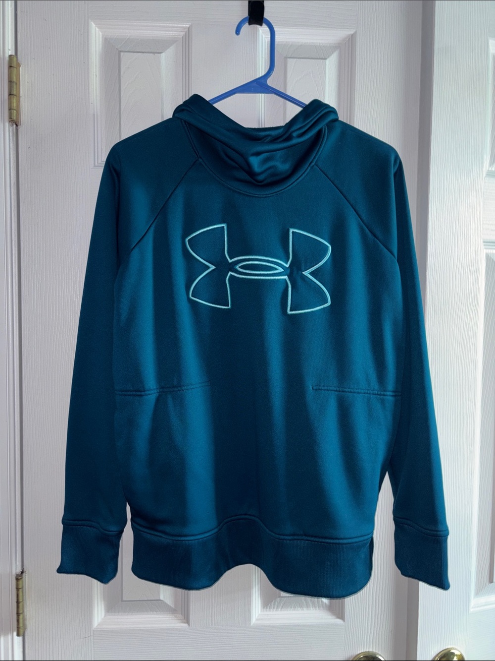 Under Armour Women's Teal Crewneck Hoodie with Logo
